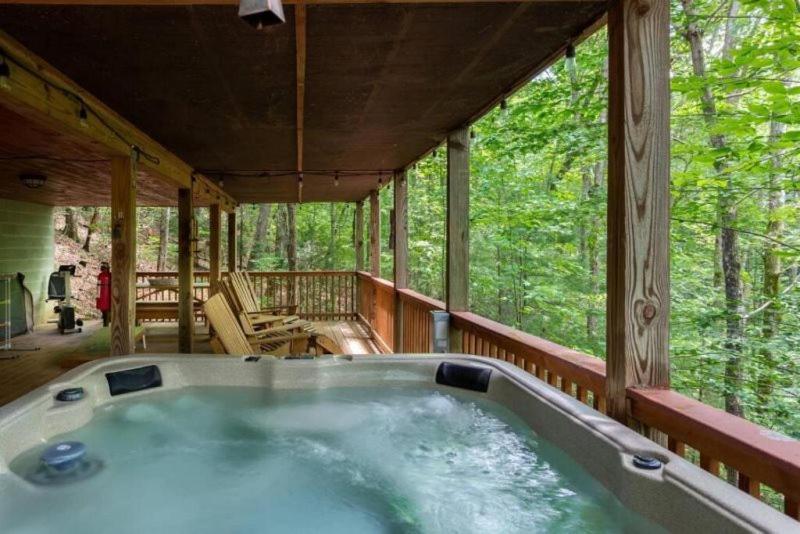 Mountain Spirit Cabin - Fireplace And Hot Tub Villa Blue Ridge Kültér fotó
