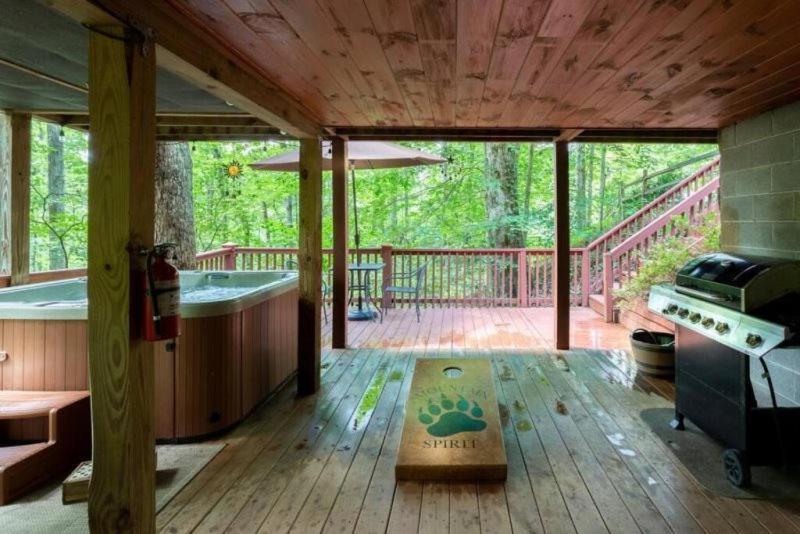 Mountain Spirit Cabin - Fireplace And Hot Tub Villa Blue Ridge Kültér fotó
